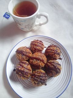 Foto resep Bola² Ubi Ungu Crispy isi Coklat