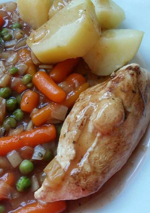 A picture of Vickys Simple Chicken Casserole, GF DF EF SF NF.