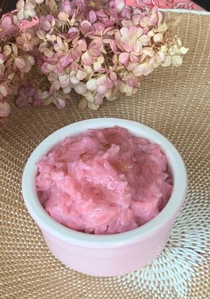 Une photo de Riz au lait de coco à la rose