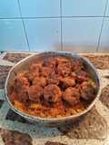 Albondigas de bondiola con fideos