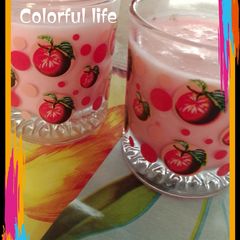 A picture of Ice cream shake.
