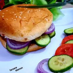 A picture of Burger.