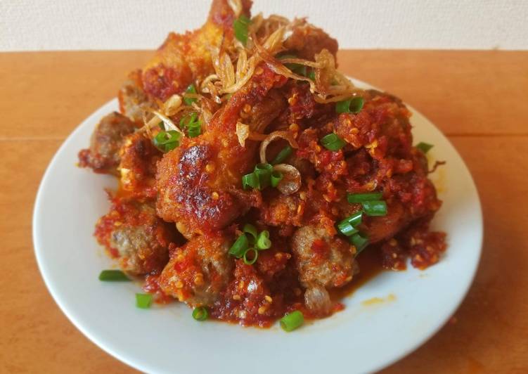 Ayam bakso balado