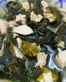 Canh Rong Biển Nấu Thịt Nấm