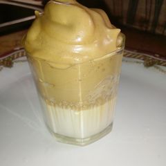 A picture of Dalgona coffee.