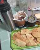 Tortas Fritas; con sus Acompañamientos