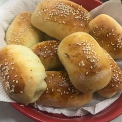 A picture of Sausage Buns.