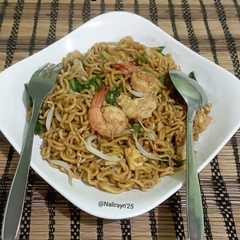 A picture of #221 Mie Goreng ala Chinese Food.