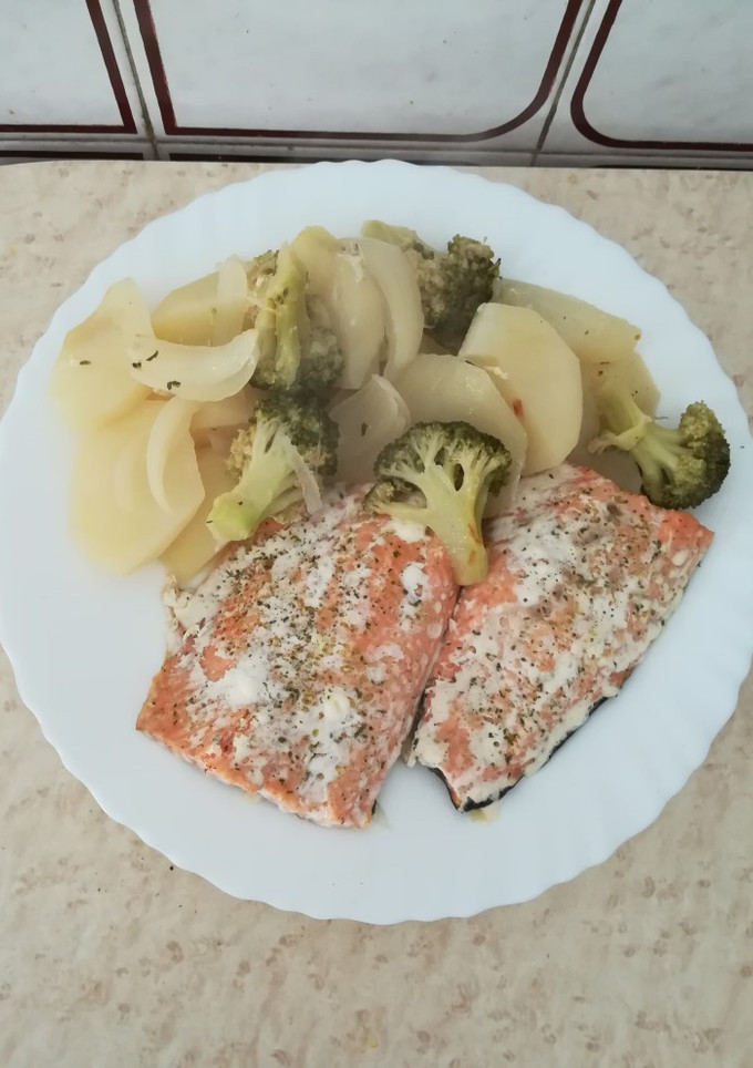 Una foto de Pescado al horno