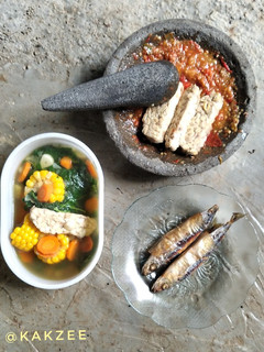 Foto resep 3. Sayur Bening Tempe Sambal & Pindang Goreng