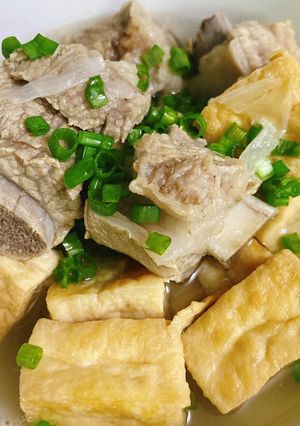 Hình của món Canh Sườn Nấu Đậu Hũ.