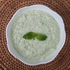 A picture of Coconut chutni.