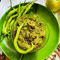 A picture of Green Chilli Chutney.