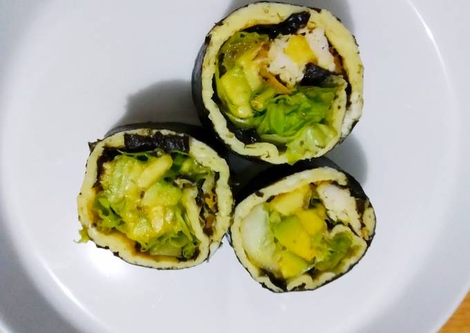 Bagaimana Membuat Sushi telur avocado (tanpa nasi), Lezat