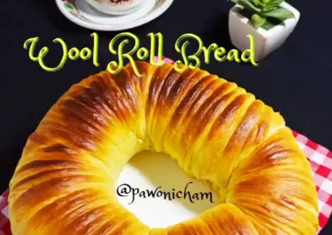 Wool Roll Bread