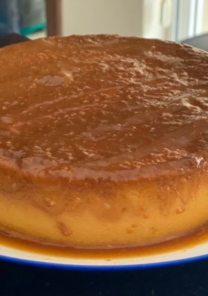 Una foto de Flan con cajeta en Instant Pot u olla de presión
