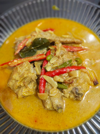Cara Buat Gulai Ayam Bakar Simpel