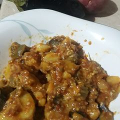Eggplants wt potatoes A picture of Eggplants wt potatoes.