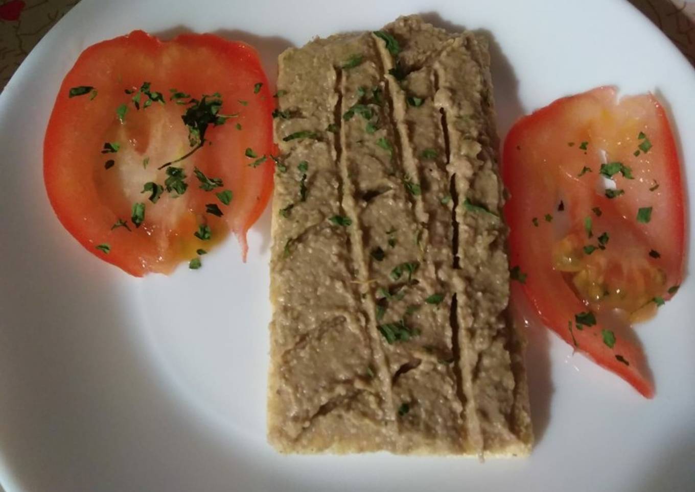 Hummus de lentejas y brócoli con nueces