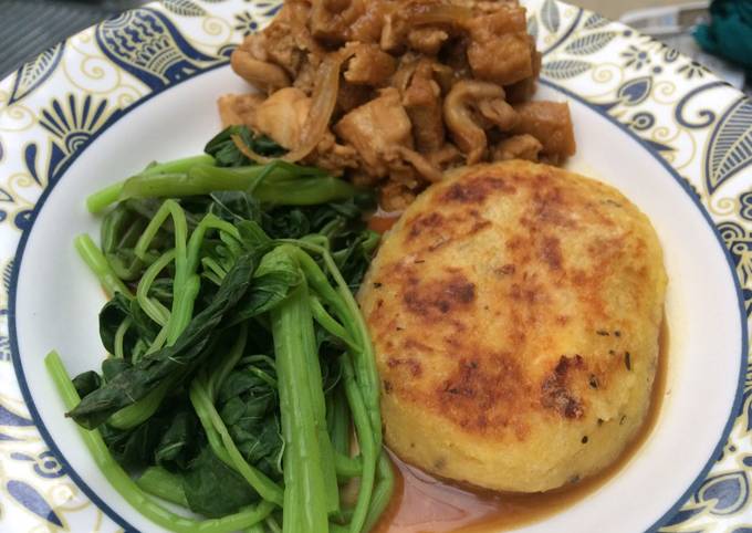 Langkah Mudah untuk Menyiapkan Baked potato with cheese yang Sempurna