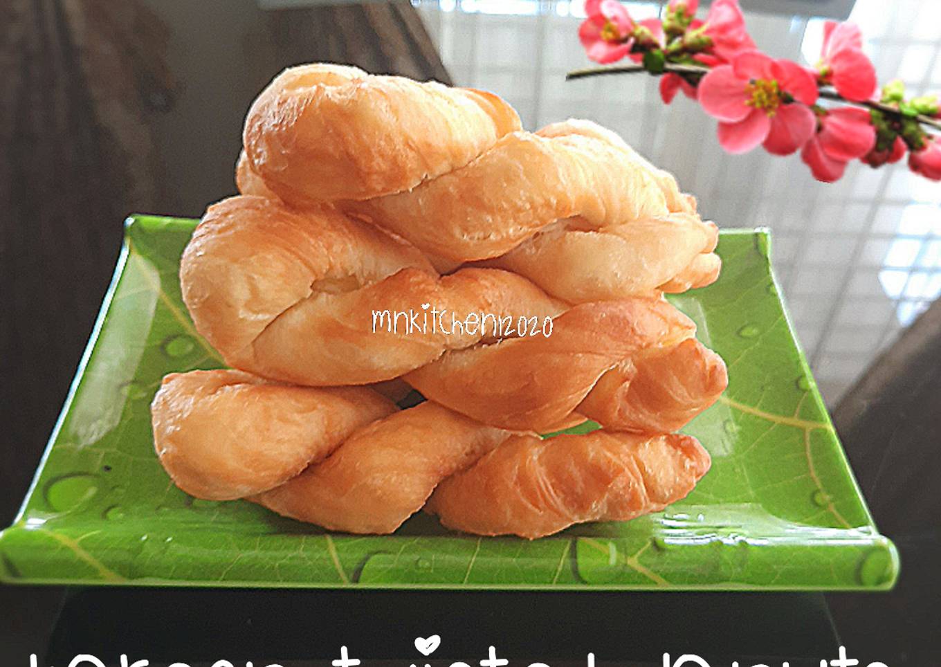 Korean Twisted Donuts