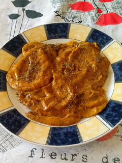 Una foto de Lomo de cerdo en salsa de higos y melocotones