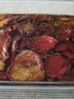 Una foto de Tomates secos en aceite