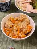 Japanese carrot and mushroom mixed rice -Takikomi Gohan (炊き込みご飯)🇯🇵