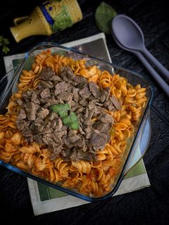 صورة لوصفة معكرونة باللحمة