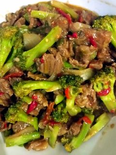 Foto resep Brokoli cah daging sapi