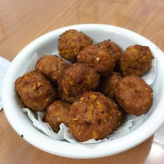 A picture of Meatballs.