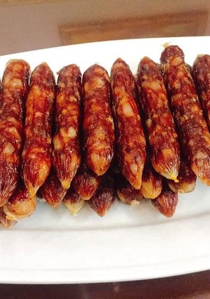 Hình của món Lạp xưởng đơn giản mà ngon😋.