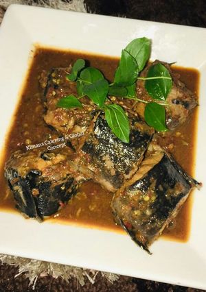 A picture of Fish p soup.