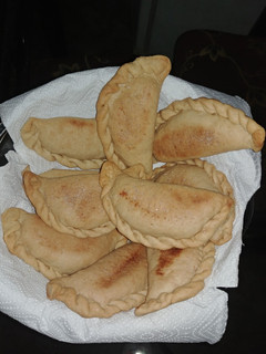 Una foto de Pastelitos de piña HN fáciles