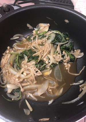 A picture of Oseng oseng kangkung (Water Spinach).
