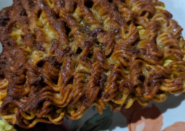 Mie instan asli di goreng