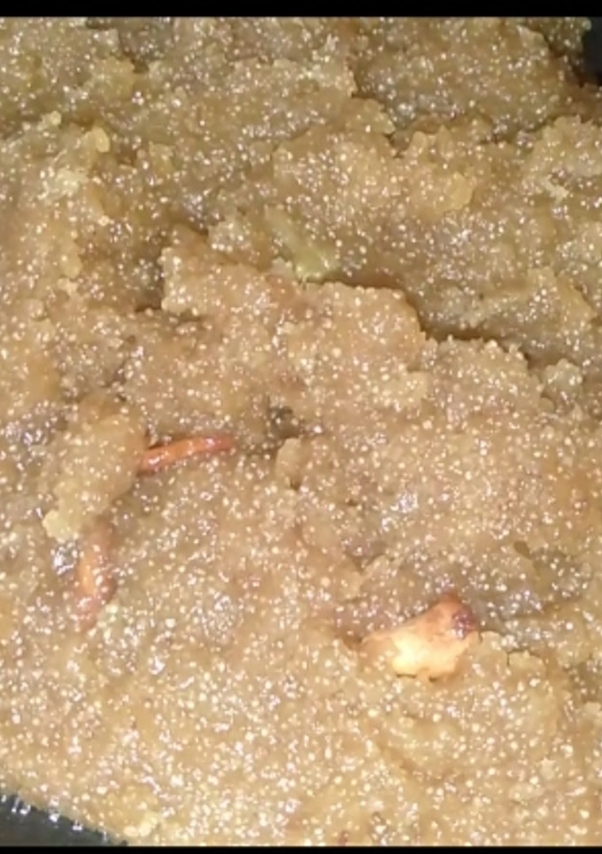 உக்காரா ஸ்வீட் (செட்டிநாடு ஸ்பெஷல்)(Ukkaara sweet recipe in tamil) செய்முறை முக்கிய புகைப்படம்