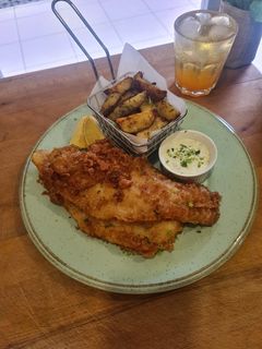 Foto resep Fish and Chips ala Mama & Co