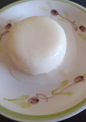 Una foto de Sémola con leche🍮