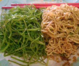 Resep Terbaru Mie Kangkung Enak Bergizi