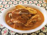 Gulai ayam khas padang