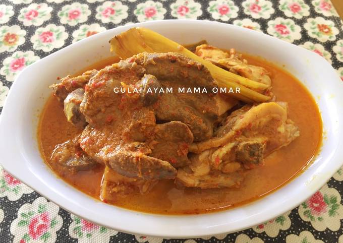 Gulai ayam khas padang