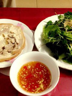 Hình của món Bánh Tráng Thịt Luộc.