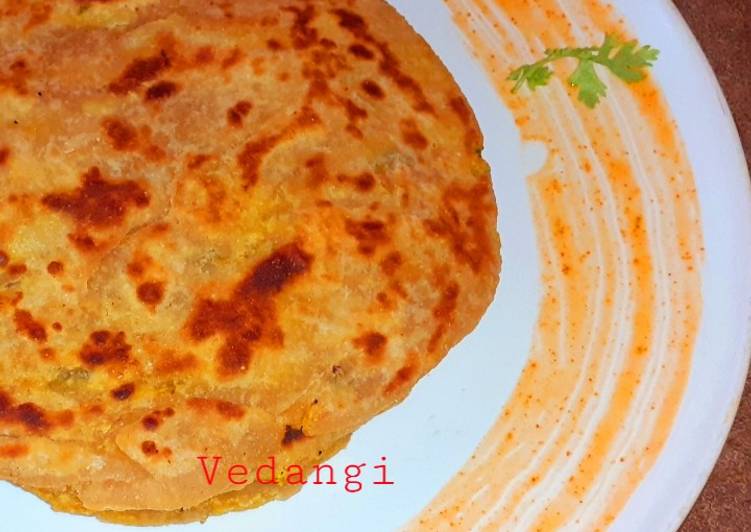 Simple Way to Prepare Homemade Besan Ka paratha