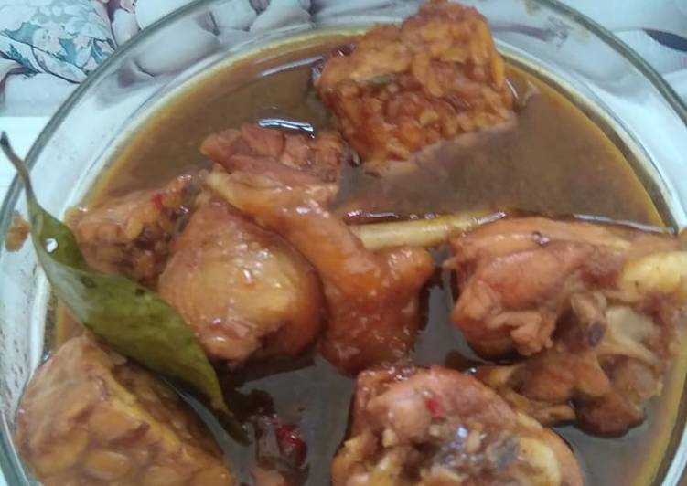 Resep @GURIH Semur Ayam Kecap resep masakan rumahan yummy app