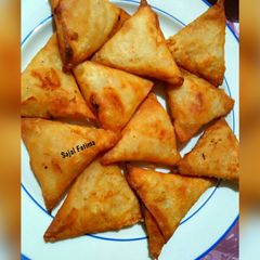 Chowmein Samosa A picture of Chowmein Samosa.