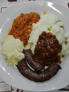 A picture of Simple dinner with tasty gravy.