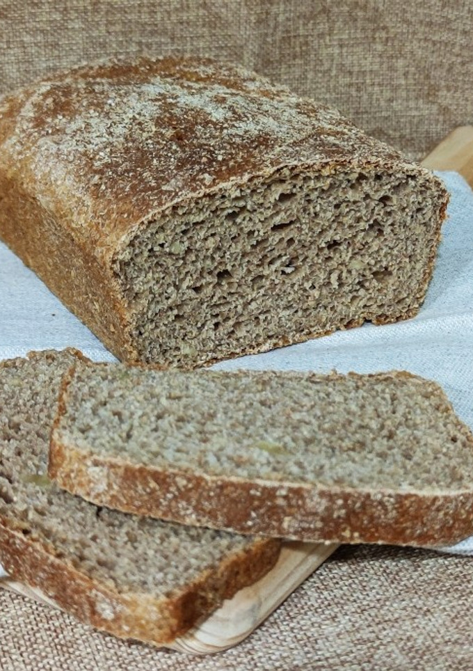 Una foto de Pan integral con nueces