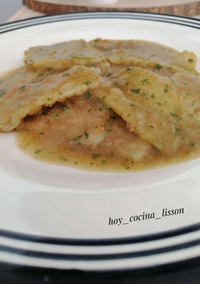 Una foto de Pencas rebozadas con salsa