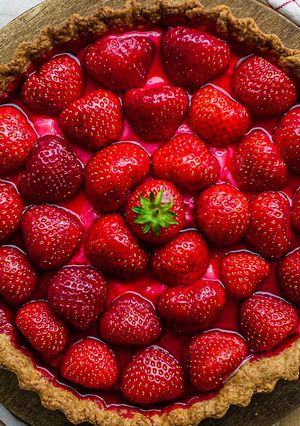 A picture of Strawberry tarte.